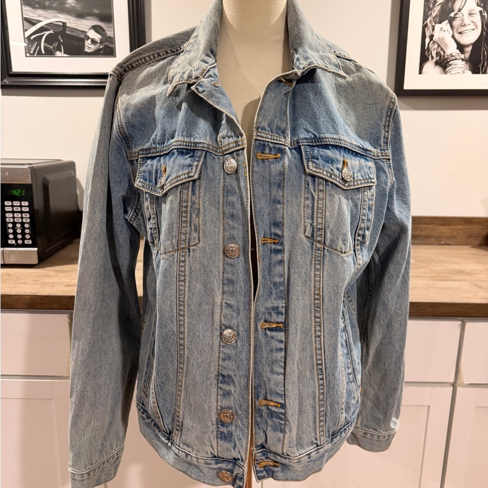 Men’s PacSun Light Blue Denim Jacket size medium